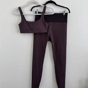 VUORI Purple Sports Bra and Leggings Set
